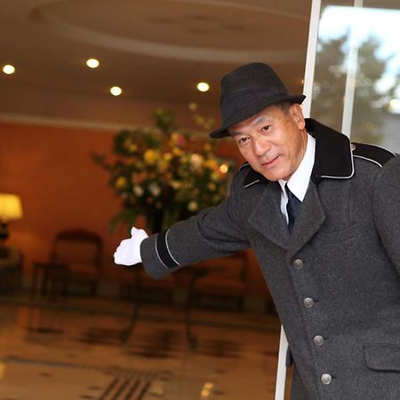 Hotel Crown Palais Csirju Kültér fotó