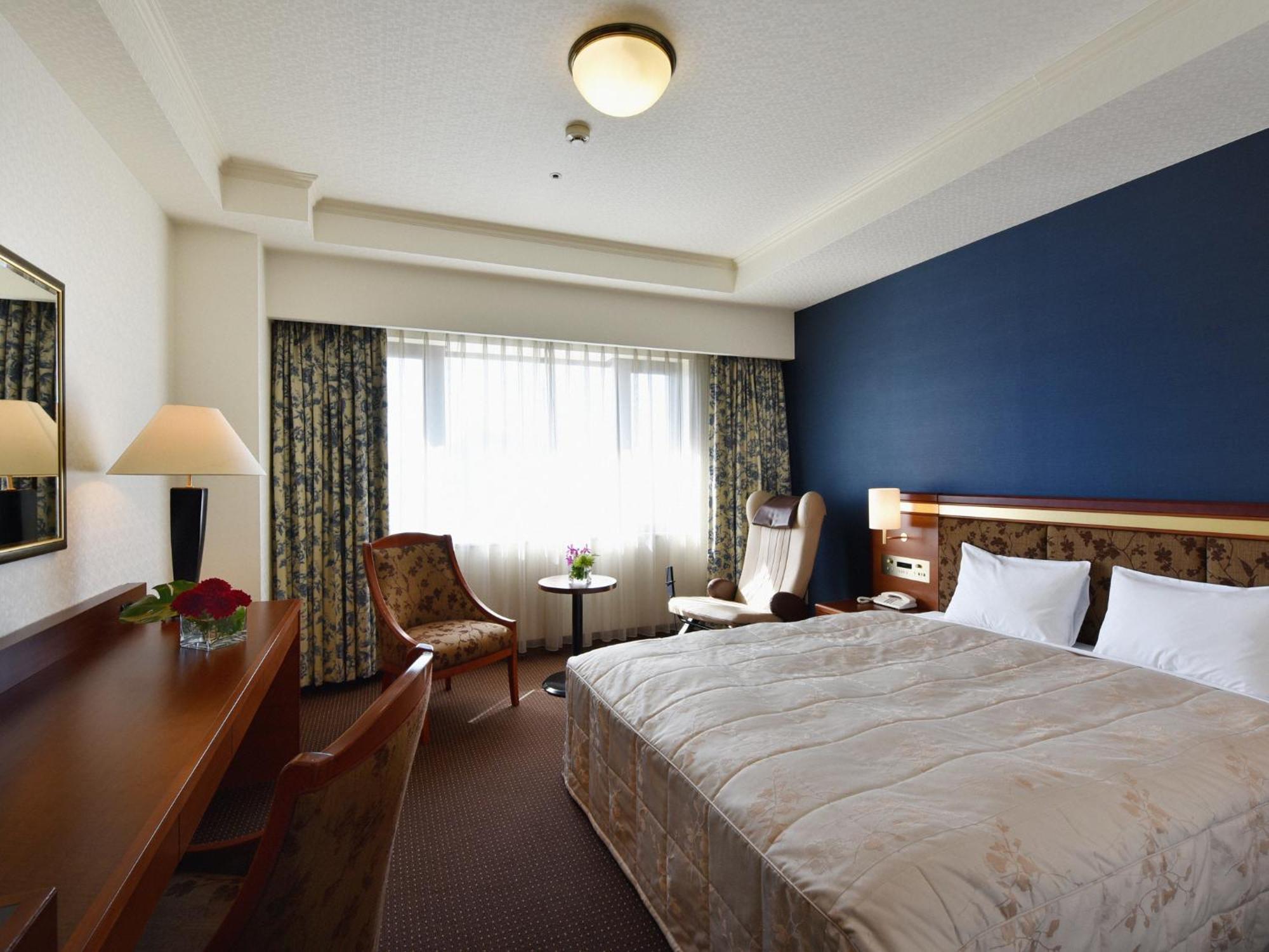 Hotel Crown Palais Csirju Kültér fotó